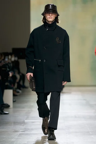 Look 36
